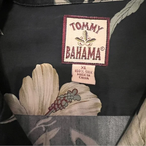 Tommy Bahama Mens Tropical tropical print silk button down shirt size XL - Picture 4 of 14